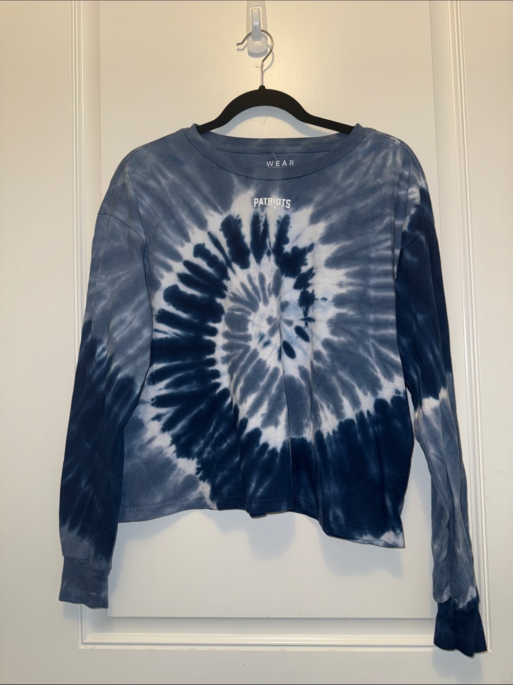 Wear by Erin Andrews Patriots Long Sleeve Tie-Dye Tee - Navy/White size small